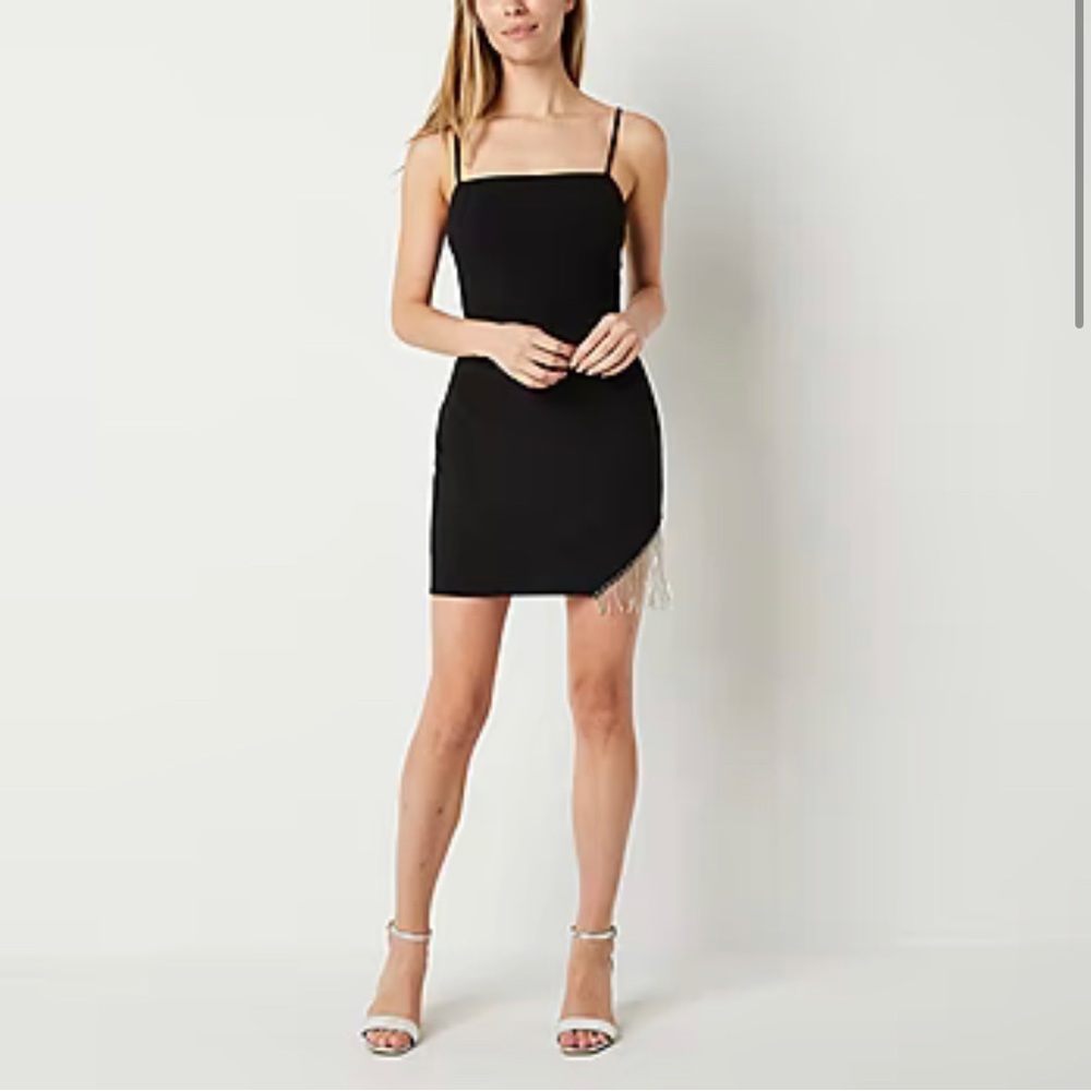 City Triangle Juniors Sleeveless Bodycon- size 15